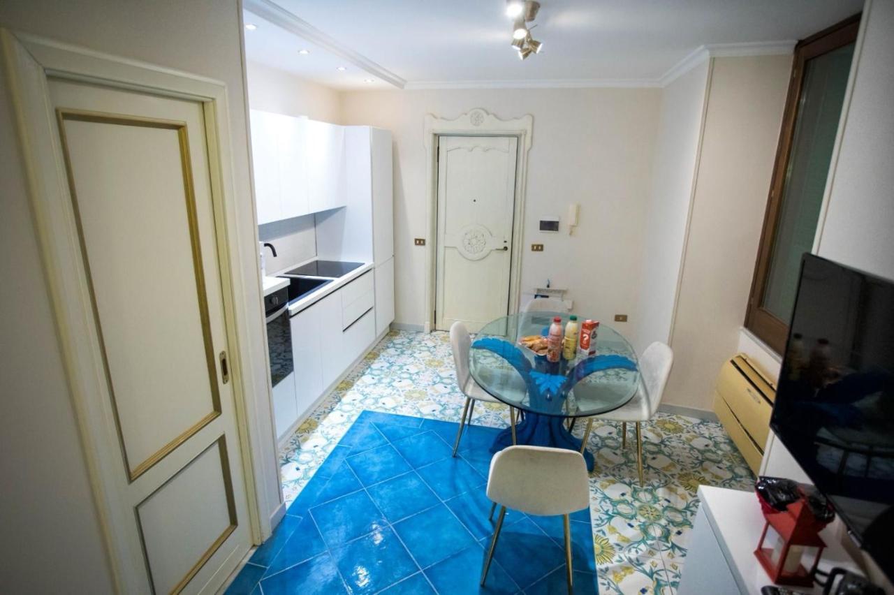 شقة Hause Naty Spaccanapoli المظهر الخارجي الصورة